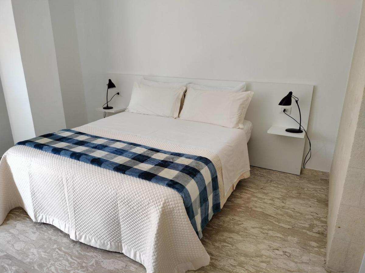 Matera Like Home - Rooms - Via Del Corso Esterno foto